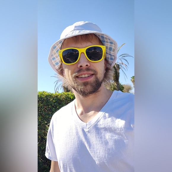 Meet your Posher, Casey - Picture 9 of 14